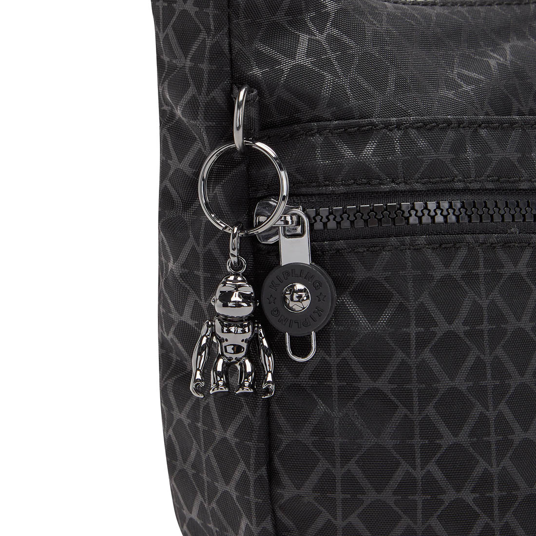 シグネチャーエンボス