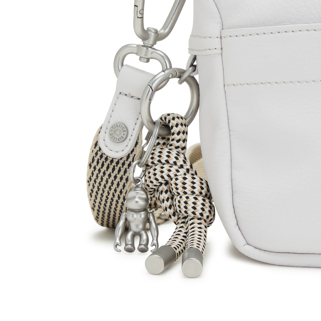 チョークホワイトPB