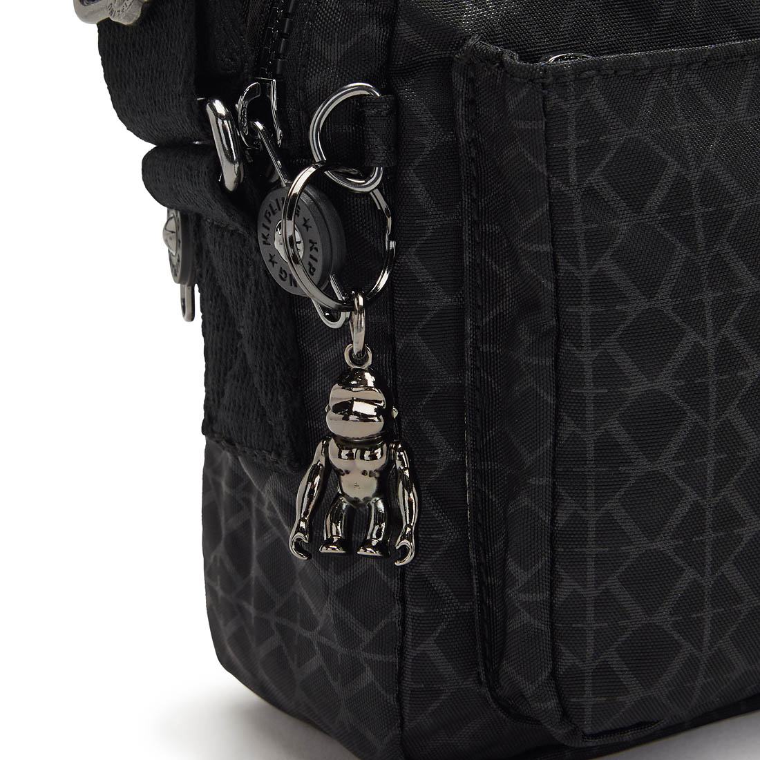 シグネチャーエンボス