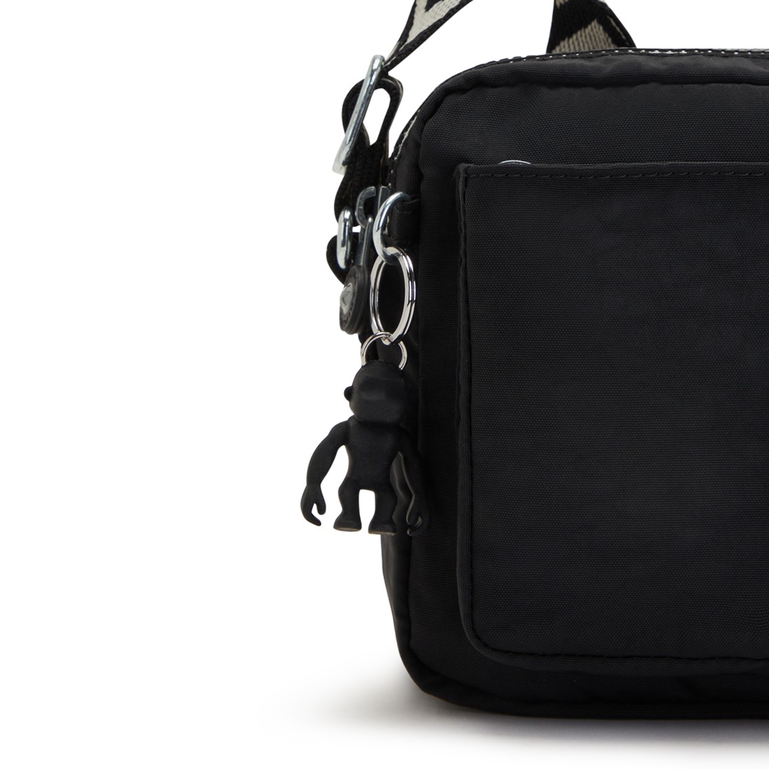 ブラックシェブロン