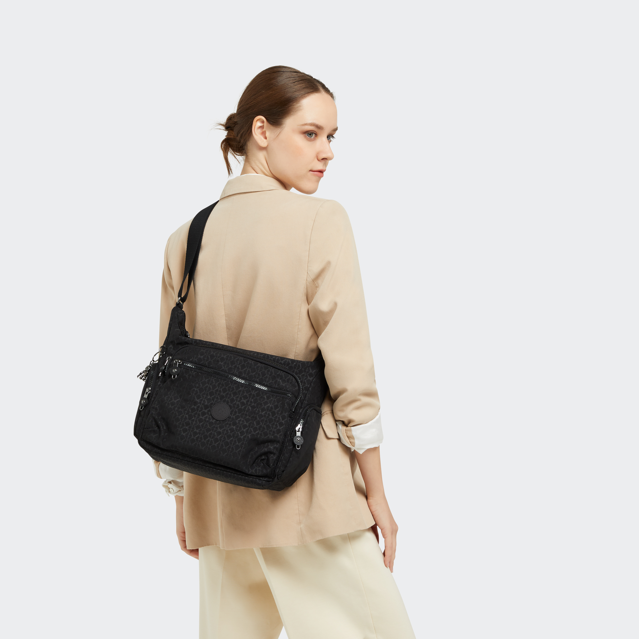 シグネチャーエンボス