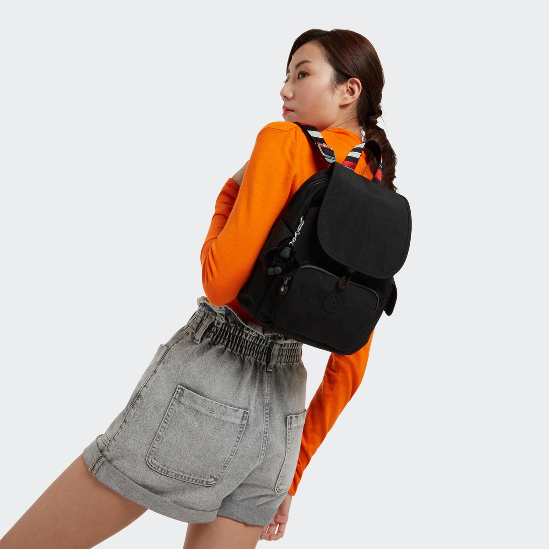 ブラックノワールストライプ