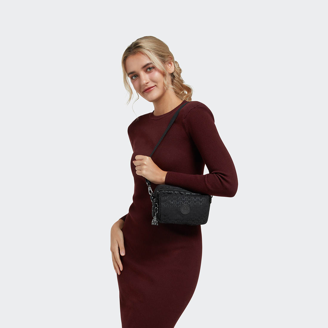 シグネチャーエンボス