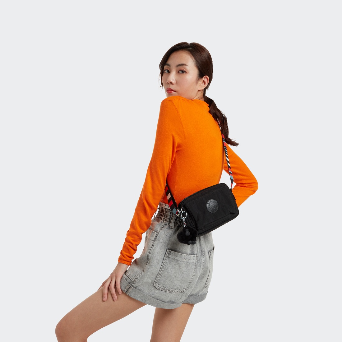 ブラックノワールストライプ