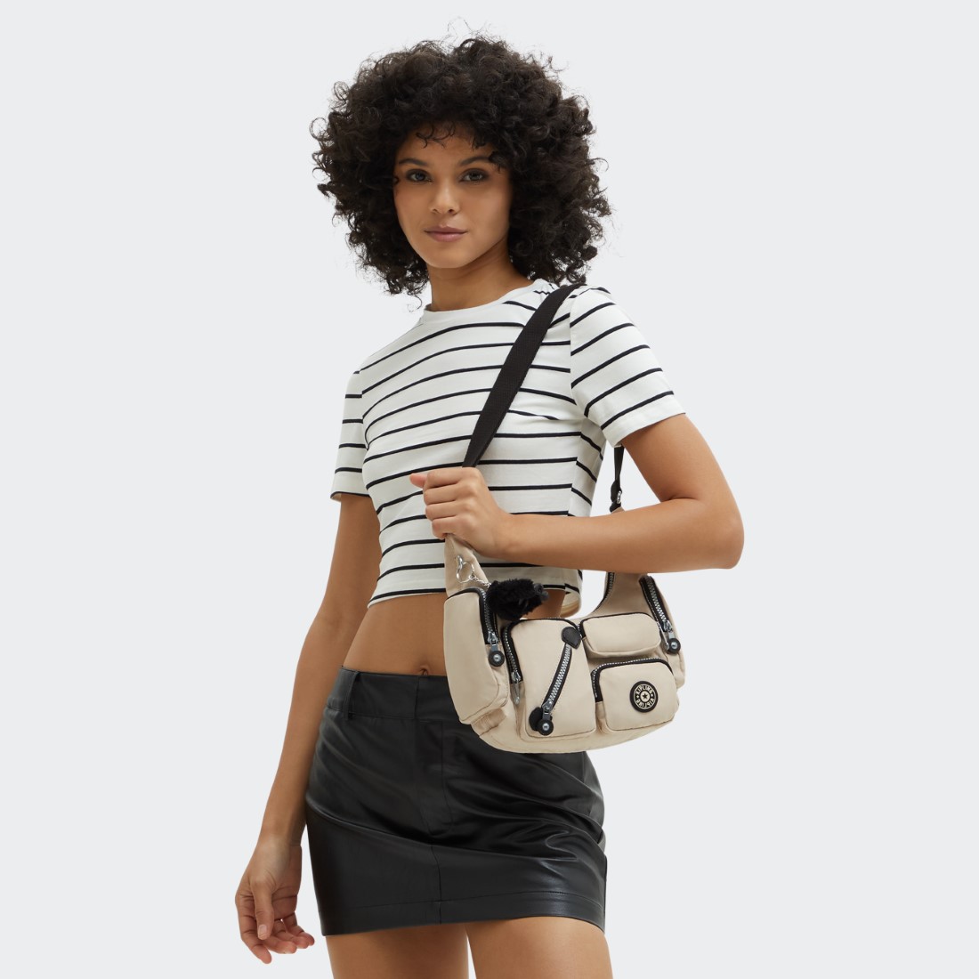 バックトゥーベージュH