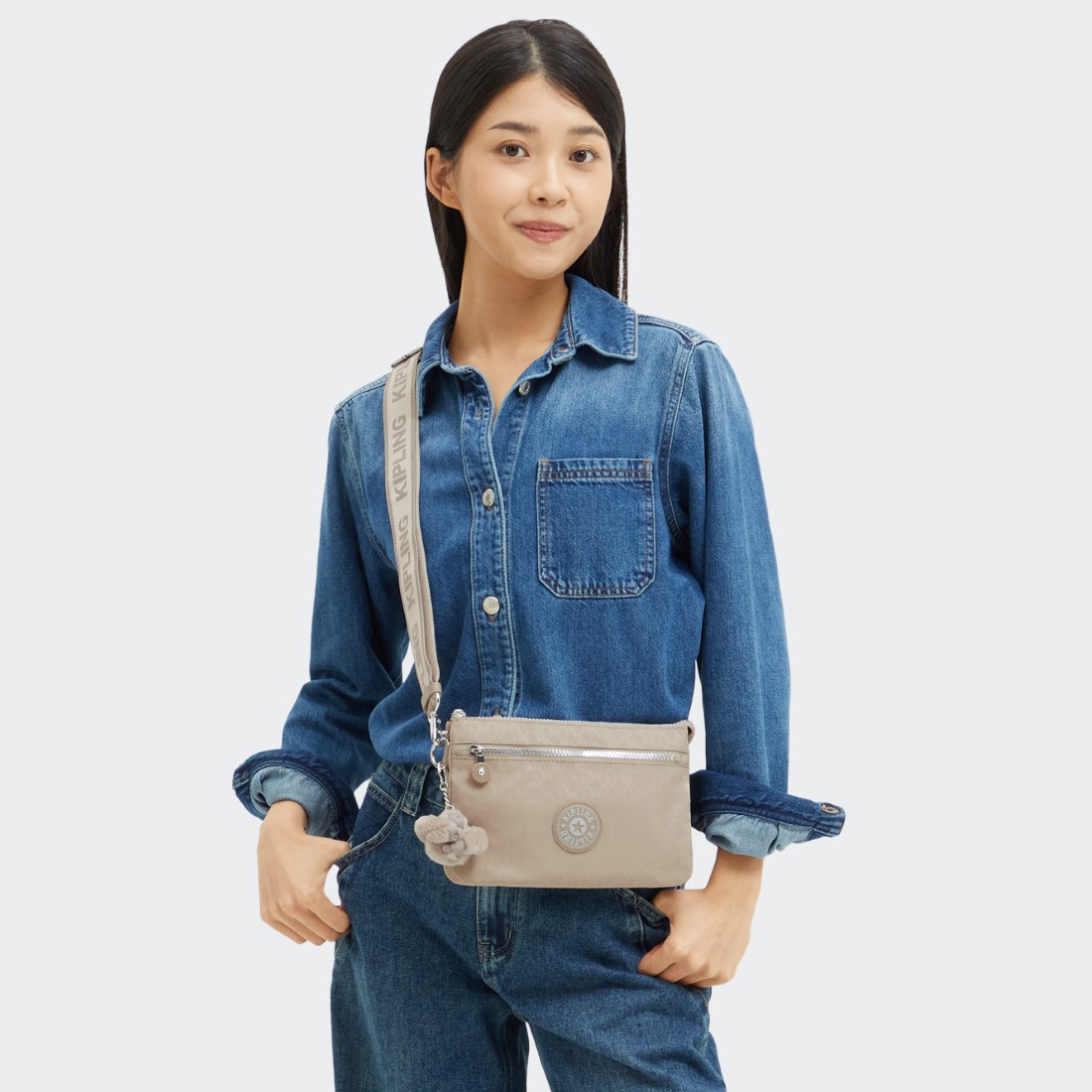 グロリアスベージュシルバー