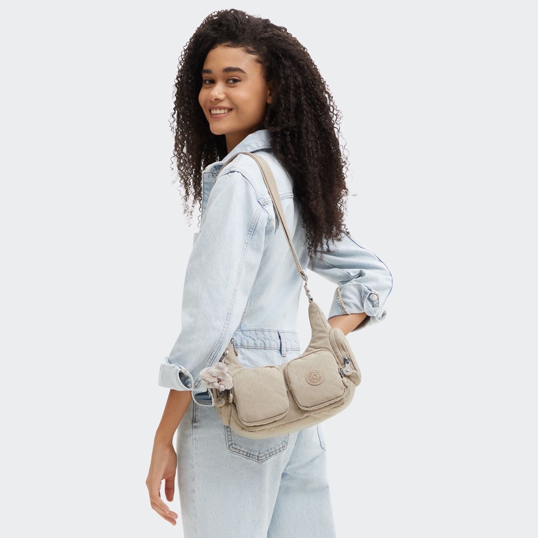 サインベージュエンボス