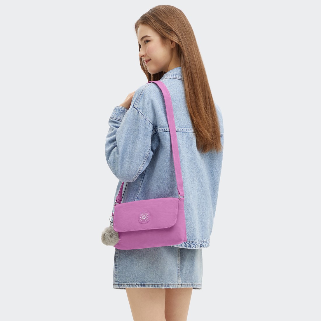 プレイフルピンク