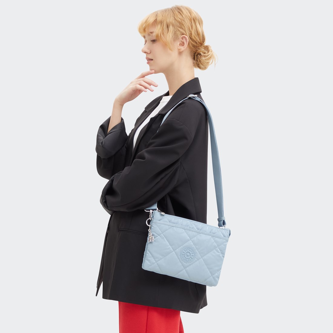 グローイングブルーキルト