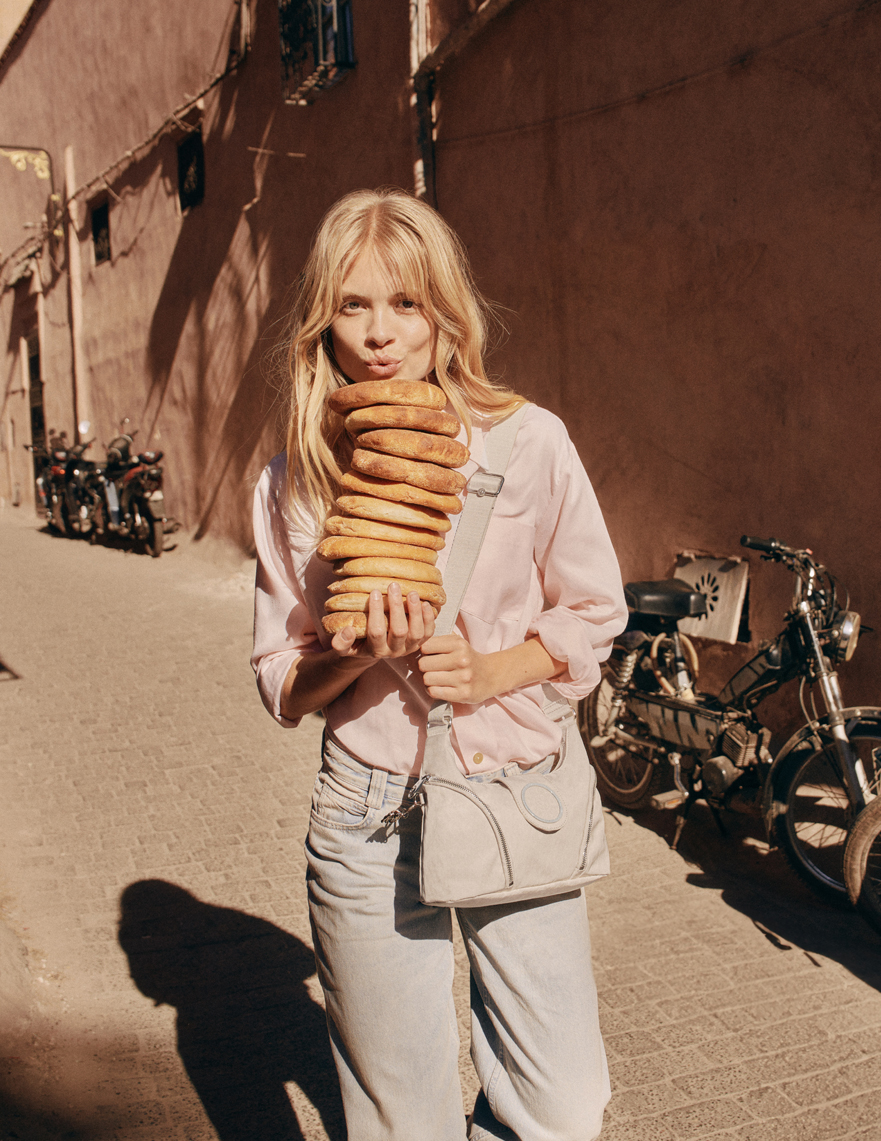 時代を超越した人気コレクション Charm